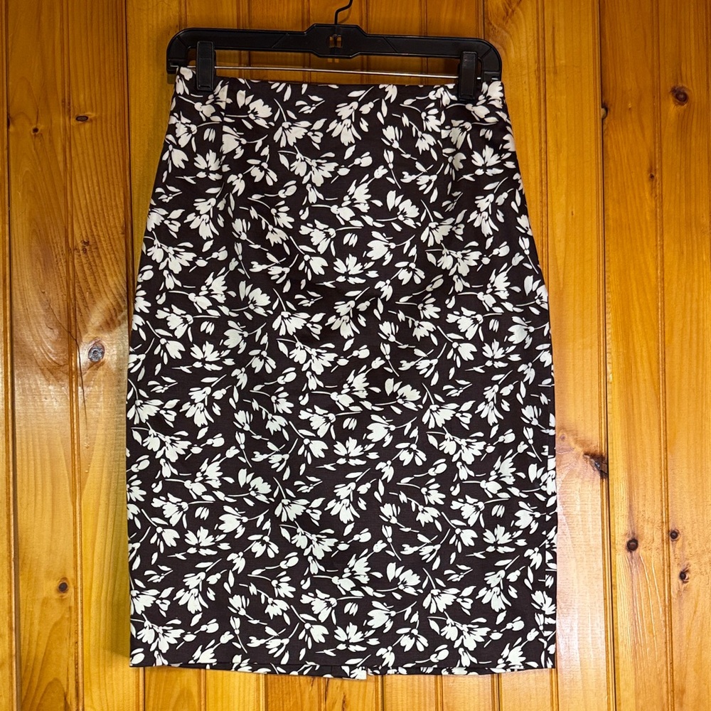 Lauren Ralph Lauren Brown and White Floral Pencil Skirt